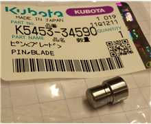 Axe arrêt de lame KUBOTA G23-G26 D7.5-7-9 H14 h5-2-7, K545334590, K5453-3459-0, CALE LAME G23, SECURITE LAME G23, VIS SECURITE G23